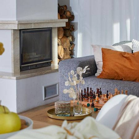 Oh Deer! Lägenhet Jelenia Góra Exteriör bild